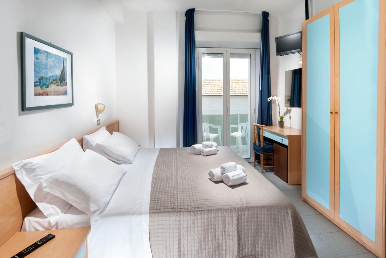 International Direttamente Sulla Sabbia Hotel